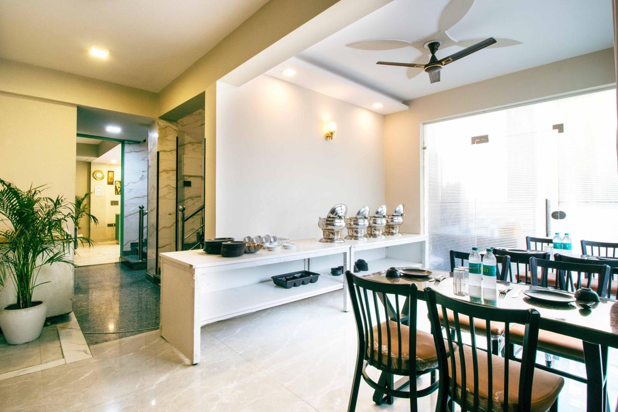 Hotel Treebo Elite Corporate, Sector 62 à Noida Extérieur photo