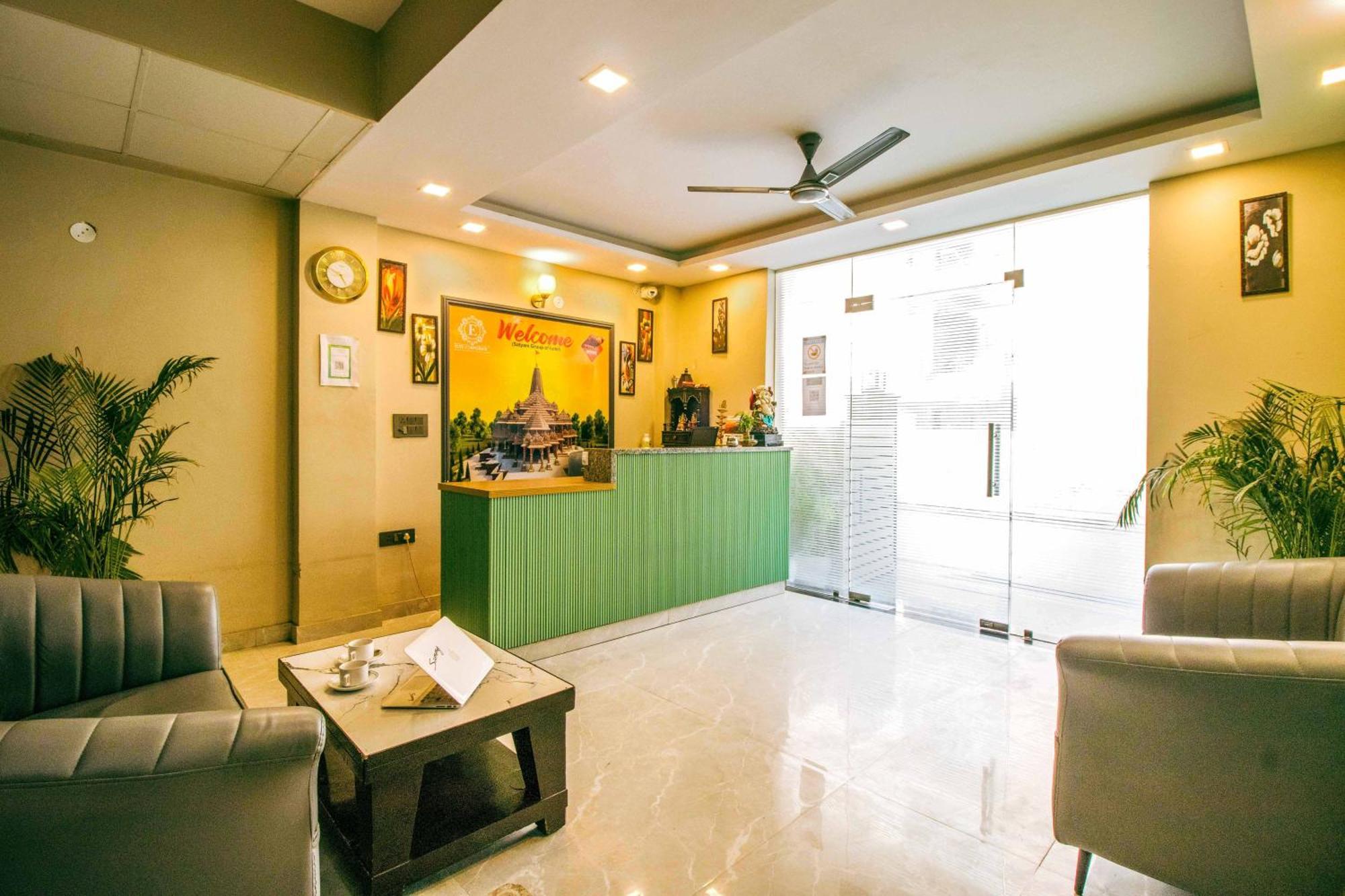 Hotel Treebo Elite Corporate, Sector 62 à Noida Extérieur photo